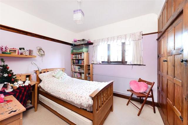  Image of 5 bedroom Detached house for sale in Cheyne Walk Croydon CR0 at Cheyne Walk, Croydon CR0