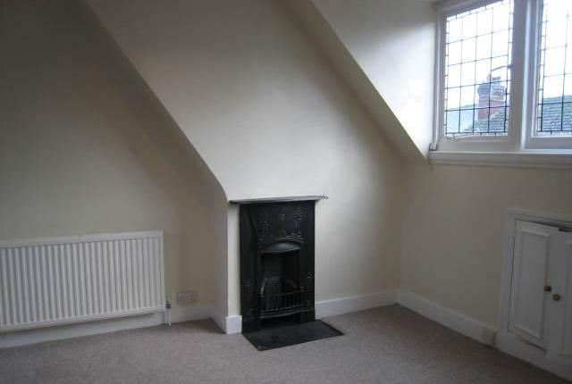  Image of 1 bedroom Flat to rent in Lime Hill Road Tunbridge Wells TN1 at Lime Hill Road, Tunbridge Wells, Kent TN1