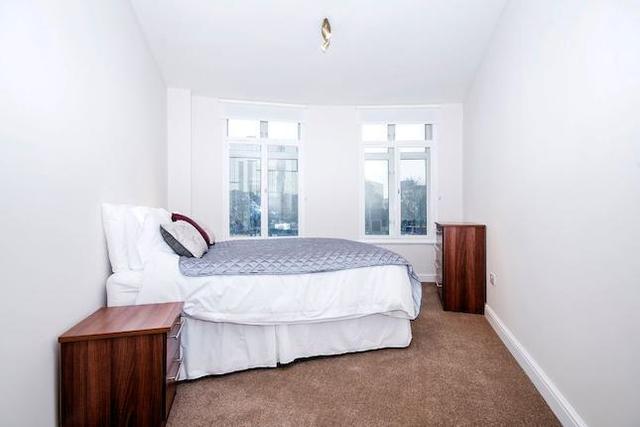 Image of 2 bedroom Flat to rent in Euston Road London NW1 at Euston Road, London NW1