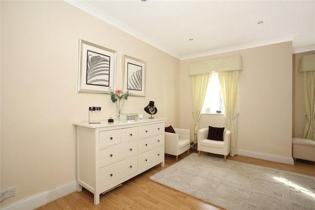  Image of 5 bedroom Semi-Detached house for sale in Orchard Avenue Croydon CR0 at Orchard Avenue, Croydon CR0