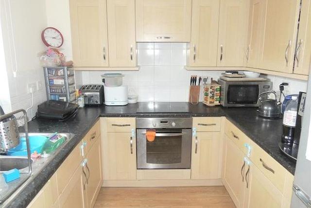  Image of 2 bedroom Flat for sale in Manning Gardens Croydon CR0 at Manning Gardens, Croydon CR0