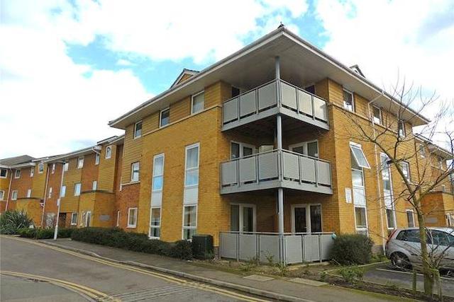  Image of 2 bedroom Flat for sale in Manning Gardens Croydon CR0 at Manning Gardens, Croydon CR0