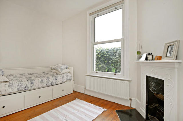  Image of 2 bedroom Flat for sale in Forest Hill Road London SE22 at Forest Hill Road, London SE22