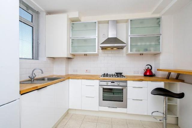  Image of 1 bedroom Flat to rent in Townshend Estate London NW8 at Townshend Estate, St Johns Wood NW8