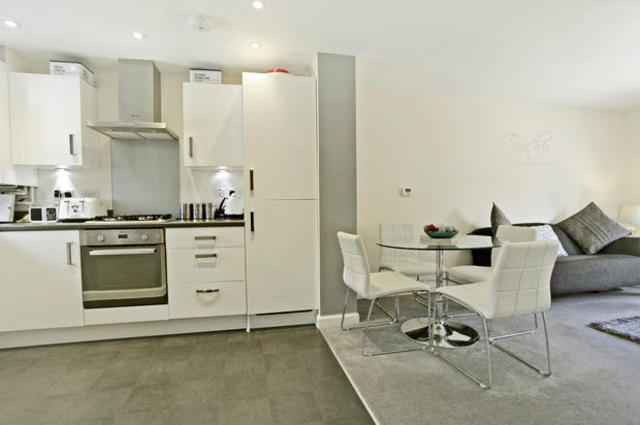  Image of 2 bedroom End of Terrace for sale in Mimosa Way Paignton TQ4 at Mimosa Way, Paignton TQ4