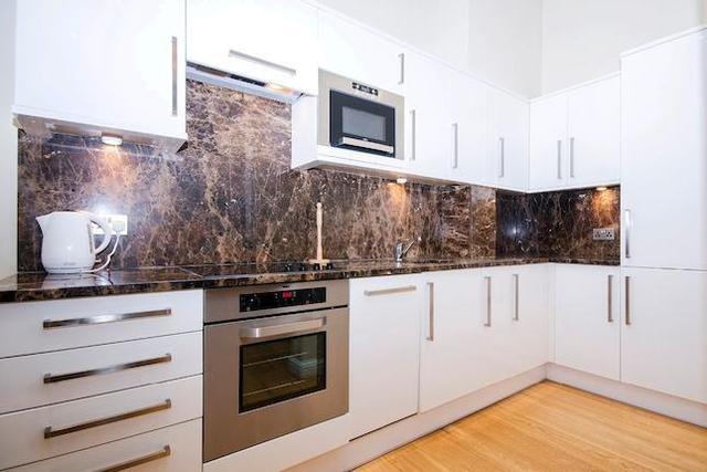  Image of 2 bedroom Flat to rent in Nottingham Place London W1U at Cedar House, Regents Park, London W1U