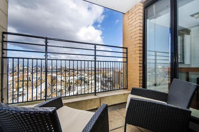  Image of 2 bedroom Flat to rent in Cromwell Road London SW7 at Cromwell Road, South Kensington SW7