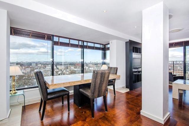  Image of 2 bedroom Flat to rent in Cromwell Road London SW7 at Cromwell Road, South Kensington SW7