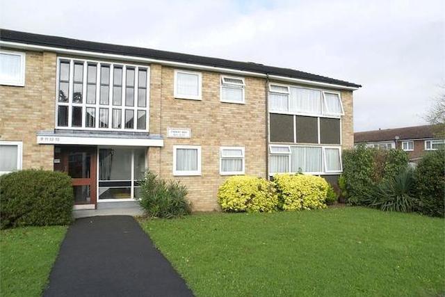  Image of 2 bedroom Flat to rent in Cherry Way West Ewell Epsom KT19 at Cherry Way, West Ewell, Epsom KT19