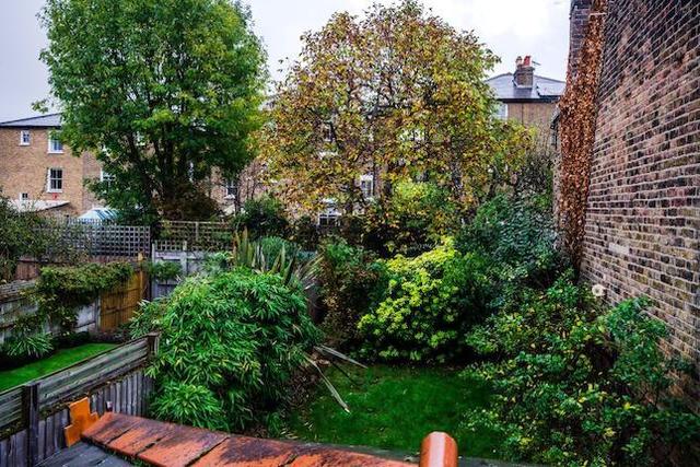  Image of 3 bedroom Semi-Detached house to rent in Grosvenor Road Richmond TW10 at Grosvenor Road, Richmond TW10