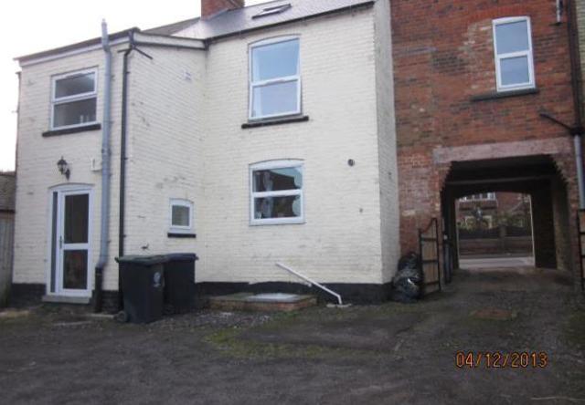  Image of 2 bedroom Bungalow to rent in Wellingborough Road Rushden NN10 at Wellingborough Road, Rushden NN10
