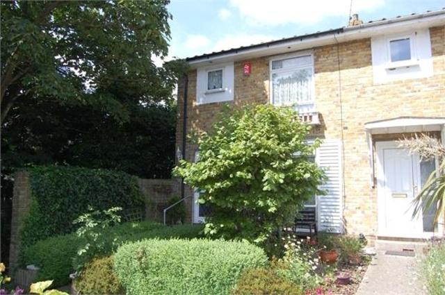  Image of 2 bedroom End of Terrace for sale in Stone Gardens Broadstairs CT10 at Stone Gardens, Broadstairs, Kent CT10