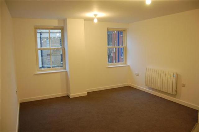  Image of 2 bedroom Flat to rent in The Royal Seabathing Canterbury Road Margate CT9 at Charlotte Court The Royal Seabathing, Canterbury Road, Margate CT9