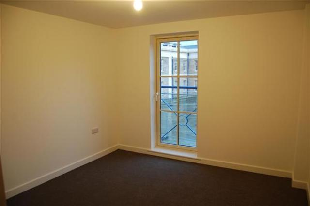  Image of 2 bedroom Flat to rent in The Royal Seabathing Canterbury Road Margate CT9 at Charlotte Court The Royal Seabathing, Canterbury Road, Margate CT9
