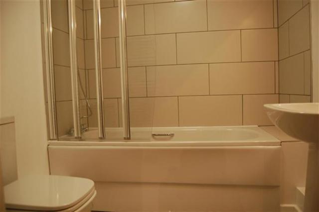  Image of 2 bedroom Flat to rent in The Royal Seabathing Canterbury Road Margate CT9 at Charlotte Court The Royal Seabathing, Canterbury Road, Margate CT9
