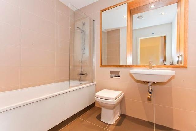 Image of 2 bedroom Flat to rent in Dowells Street London SE10 at Dowells Street, Greenwich SE10