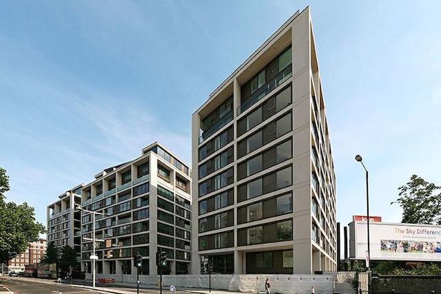  Image of 3 bedroom Flat to rent in Kensington High Street London W14 at Bridgeman House, Kensington High Street, London W14