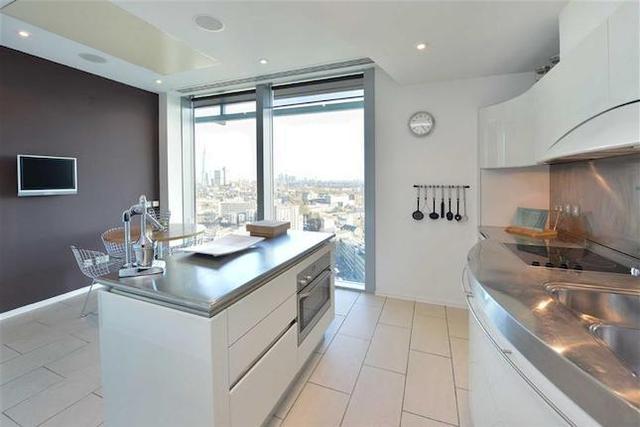  Image of 3 bedroom Flat to rent in Westminster Bridge Road London SE1 at The Perspective Building, South Bank, London SE1