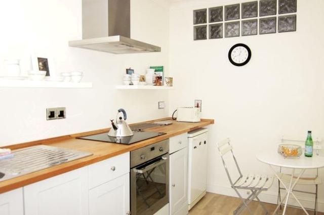  Image of 1 bedroom Flat for sale in Maple Mews London SW16 at Maple Mews, London SW16