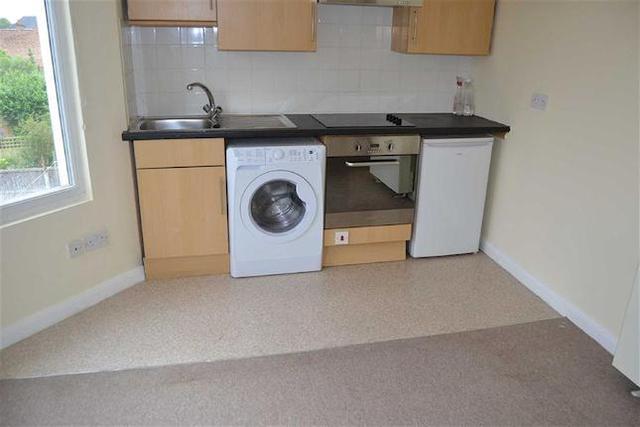  Image of 1 bedroom Flat to rent in Long Lane London N3 at Long Lane, Finchley, London N3