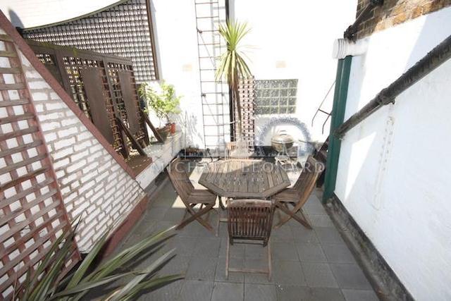  Image of 1 bedroom Flat to rent in Downshire Hill London NW3 at Downshire Hill, Hampstead NW3