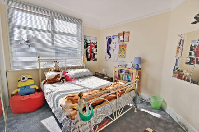 Image of 3 bedroom Semi-Detached house for sale in Idsworth Road Portsmouth PO3 at Idsworth Road, Portsmouth PO3