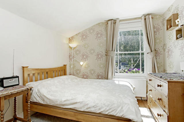  Image of 3 bedroom Terraced house for sale in St. Georges Road London E10 at St. Georges Road, London E10
