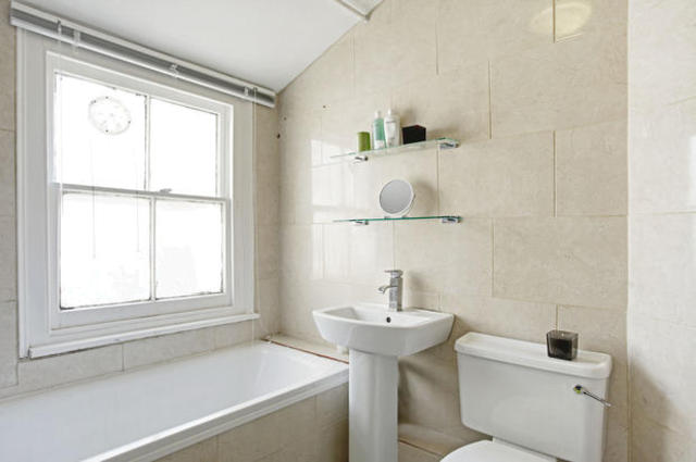  Image of 3 bedroom Terraced house for sale in St. Georges Road London E10 at St. Georges Road, London E10