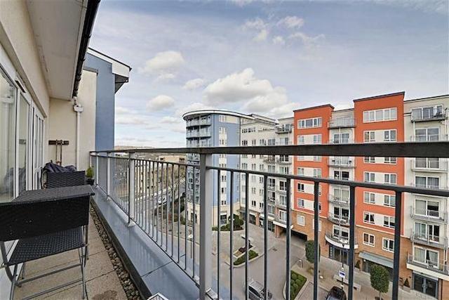  Image of 2 bedroom Flat for sale in Heritage Avenue London NW9 at Heritage Avenue, Colindale, London NW9