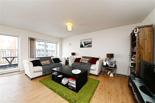  Image of 2 bedroom Flat for sale in Heritage Avenue London NW9 at Heritage Avenue, Colindale, London NW9