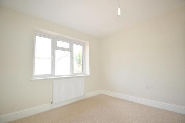  Image of 3 bedroom Maisonette to rent in Teevan Road Addiscombe Croydon CR0 at Teevan Road, Addiscombe, Croydon CR0