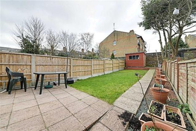  Image of 3 bedroom Terraced house for sale in Elmfield Road London N2 at Elmfield Road, East Finchley, London N2