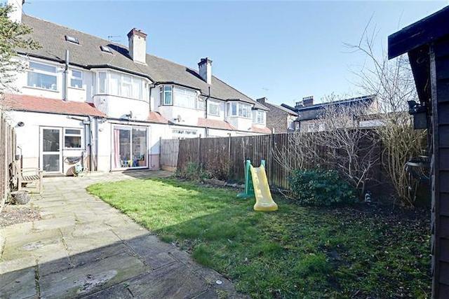  Image of 3 bedroom Terraced house for sale in Long Lane London N3 at Long Lane, Finchley, London N3