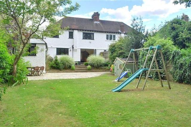  Image of 4 bedroom Semi-Detached house for sale in Priory Avenue Petts Wood Orpington BR5 at Priory Avenue, Petts Wood, Orpington BR5