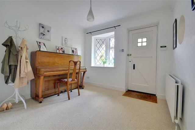  Image of 4 bedroom Semi-Detached house for sale in Priory Avenue Petts Wood Orpington BR5 at Priory Avenue, Petts Wood, Orpington BR5