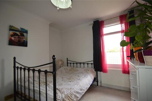  Image of 1 bedroom Flat to rent in Clyde Road Addiscombe Croydon CR0 at Clyde Road, Addiscombe, Croydon CR0