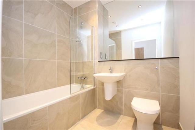  Image of 1 bedroom Flat to rent in Peterborough Road Harrow-on-the-Hill Harrow HA1 at Carnegie House, 21 Peterborough Road, Harrow HA1