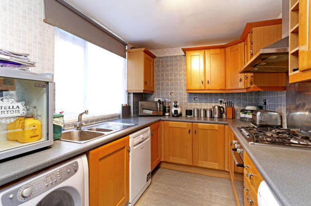  Image of 3 bedroom Flat for sale in Pitfield Way London NW10 at Pitfield Way, London NW10