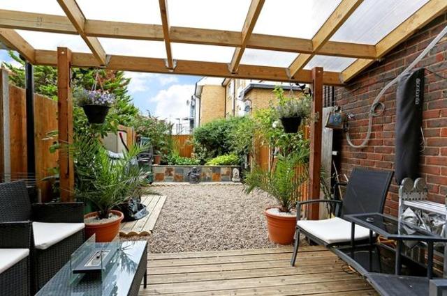  Image of 3 bedroom Flat for sale in Pitfield Way London NW10 at Pitfield Way, London NW10