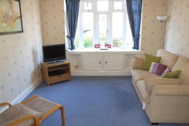  Image of 3 bedroom Semi-Detached house for sale in Prospect Avenue Rushden NN10 at Prospect Avenue, Rushden NN10