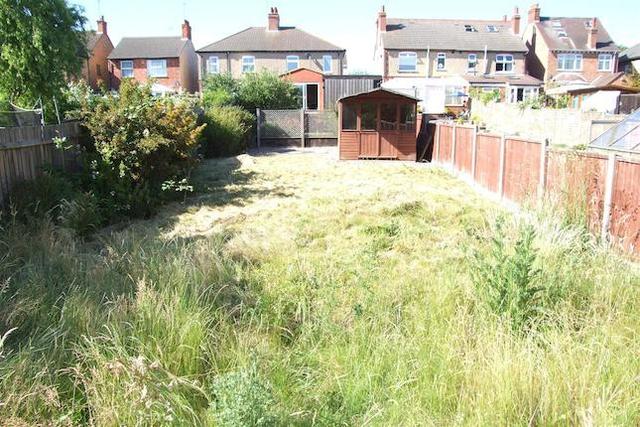  Image of 3 bedroom Semi-Detached house for sale in Prospect Avenue Rushden NN10 at Prospect Avenue, Rushden NN10