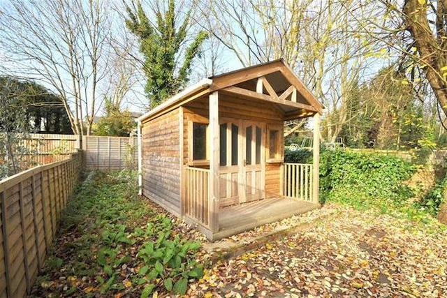  Image of 3 bedroom Flat for sale in Sundridge Avenue Bromley BR1 at Sundridge Avenue, Bromley, Kent BR1