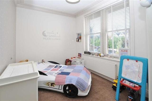  Image of 3 bedroom Flat for sale in Sundridge Avenue Bromley BR1 at Sundridge Avenue, Bromley, Kent BR1