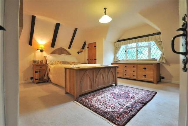  Image of 5 bedroom Detached house for sale in Hill Brow Bickley Bromley BR1 at Hill Brow, Bickley, Bromley BR1
