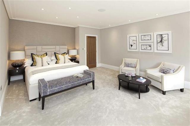  Image of 6 bedroom Detached house for sale in Denbridge Road Bromley BR1 at Denbridge Road, Bickley, Bromley BR1