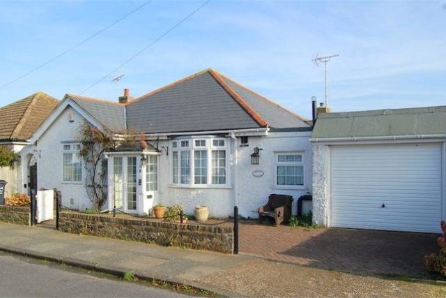  Image of 2 bedroom Detached Bungalow for sale in Linden Avenue Broadstairs CT10 at Linden Avenue, Broadstairs, Kent CT10