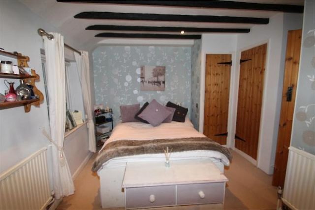  Image of 2 bedroom Cottage for sale in The Goggs Watlington OX49 at The Goggs, Watlington, Oxfordshire OX49