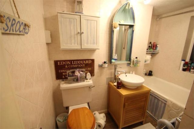  Image of 2 bedroom Cottage for sale in The Goggs Watlington OX49 at The Goggs, Watlington, Oxfordshire OX49