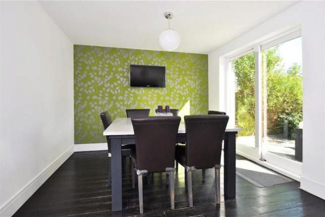  Image of 4 bedroom Detached house for sale in Beechwood Rise Chislehurst BR7 at Beechwood Rise, Chislehurst BR7