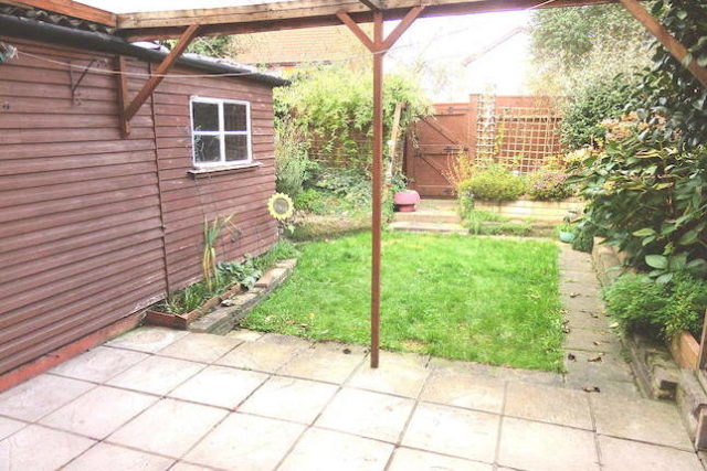  Image of 1 bedroom Terraced house to rent in Great South West Road Hounslow TW4 at Great South West Road, Hounslow TW4